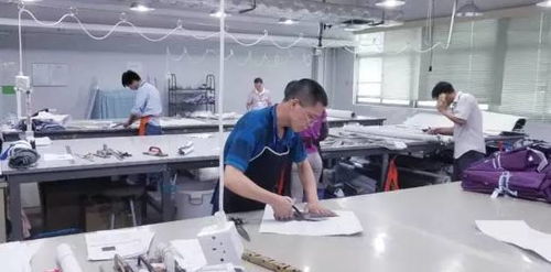 做了60年服裝加工,如今這家企業(yè)卻要轉(zhuǎn)型 共享工廠